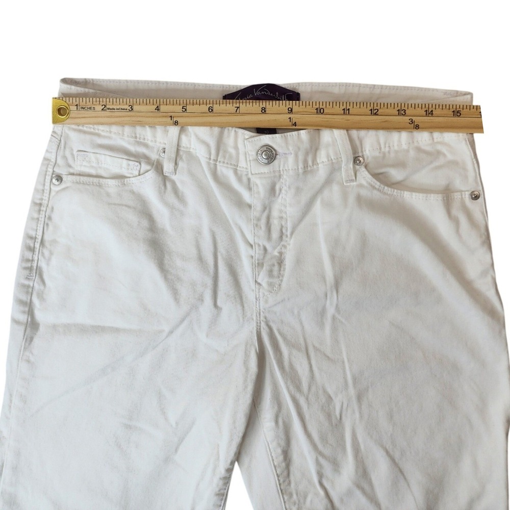 Gloria Vanderbilt Amanda Stretch Chino‎ Shorts 10 White Coastal Classic Summer
